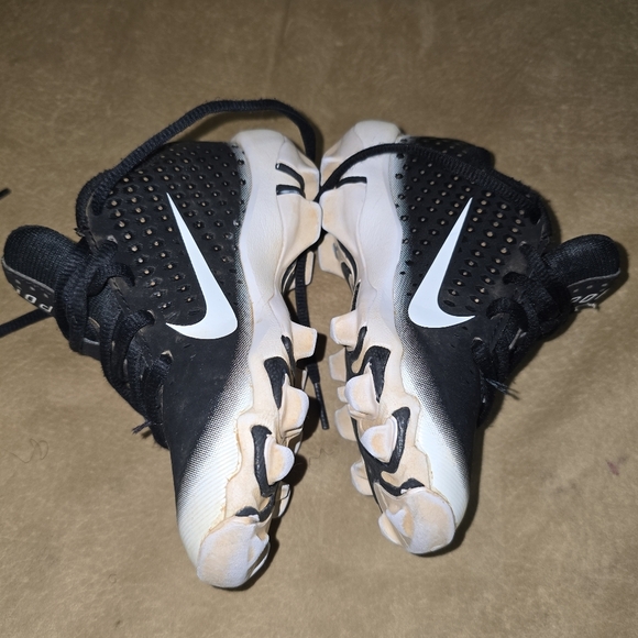 Nike AQ8151 003 Vapor Ultrafly 2 Keystone BG Youth Football Cleats Black US 10C - Picture 11 of 14